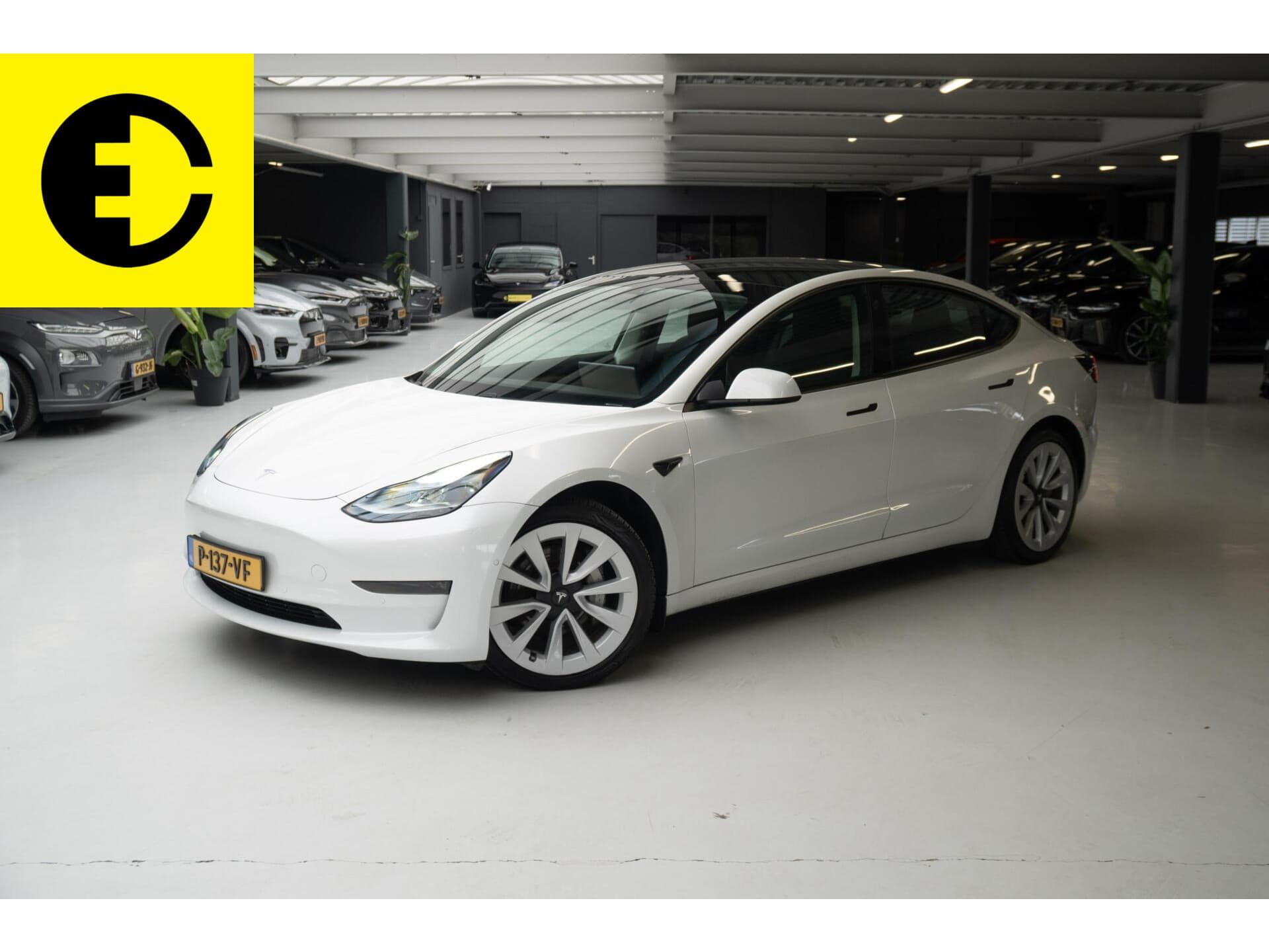Tesla Model 3 Long Range AWD 75 kWh | SOH 89,7% | Stoelverwarming | Incl.BTW