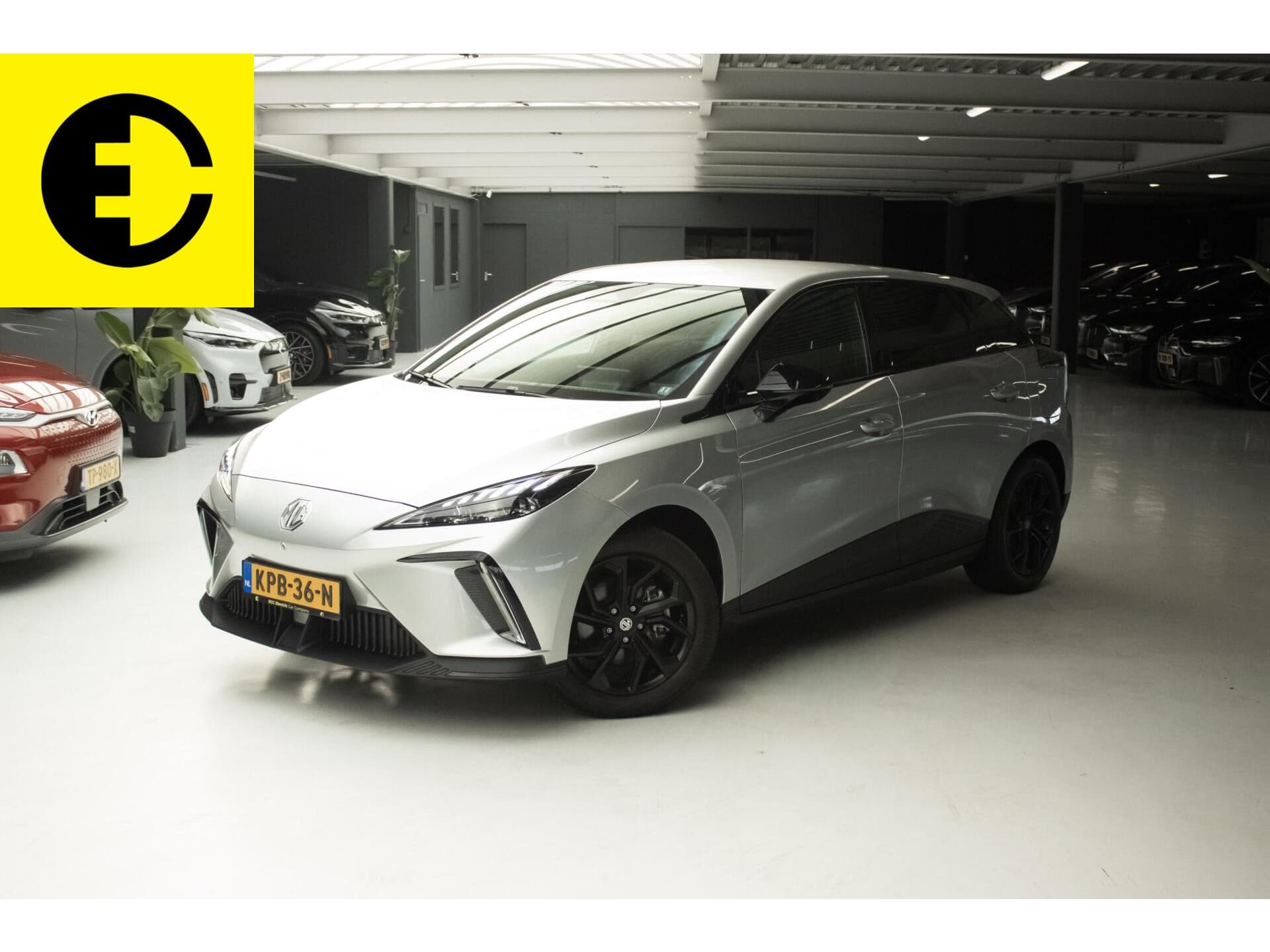 MG MG4 Comfort 64 kWh | 96,9% SOH | Cruise | Half leder