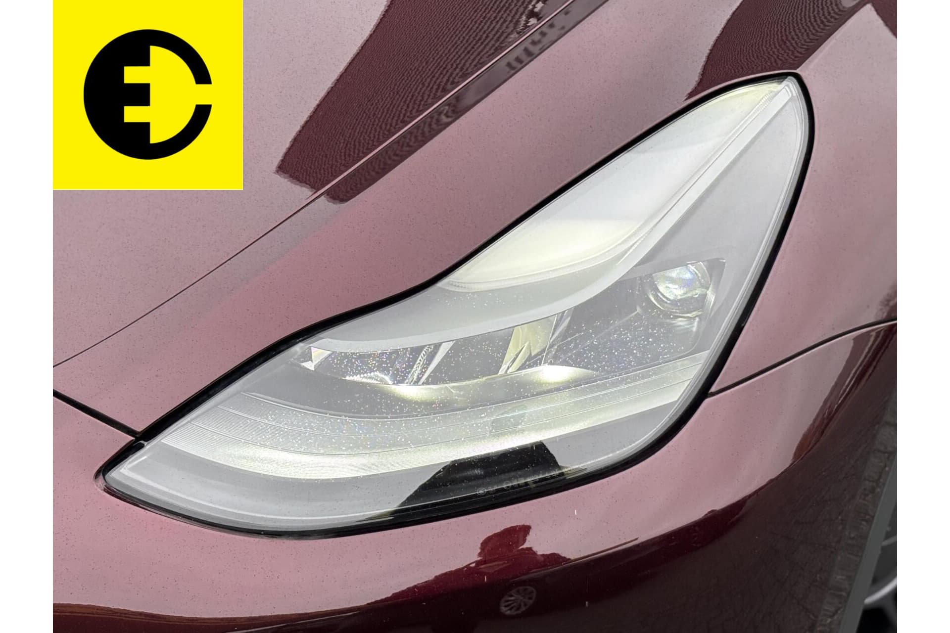 Tesla Model Y Performance AWD 75 kWh | Cherry red | SoH 93,3% | Trekhaak – foto 9