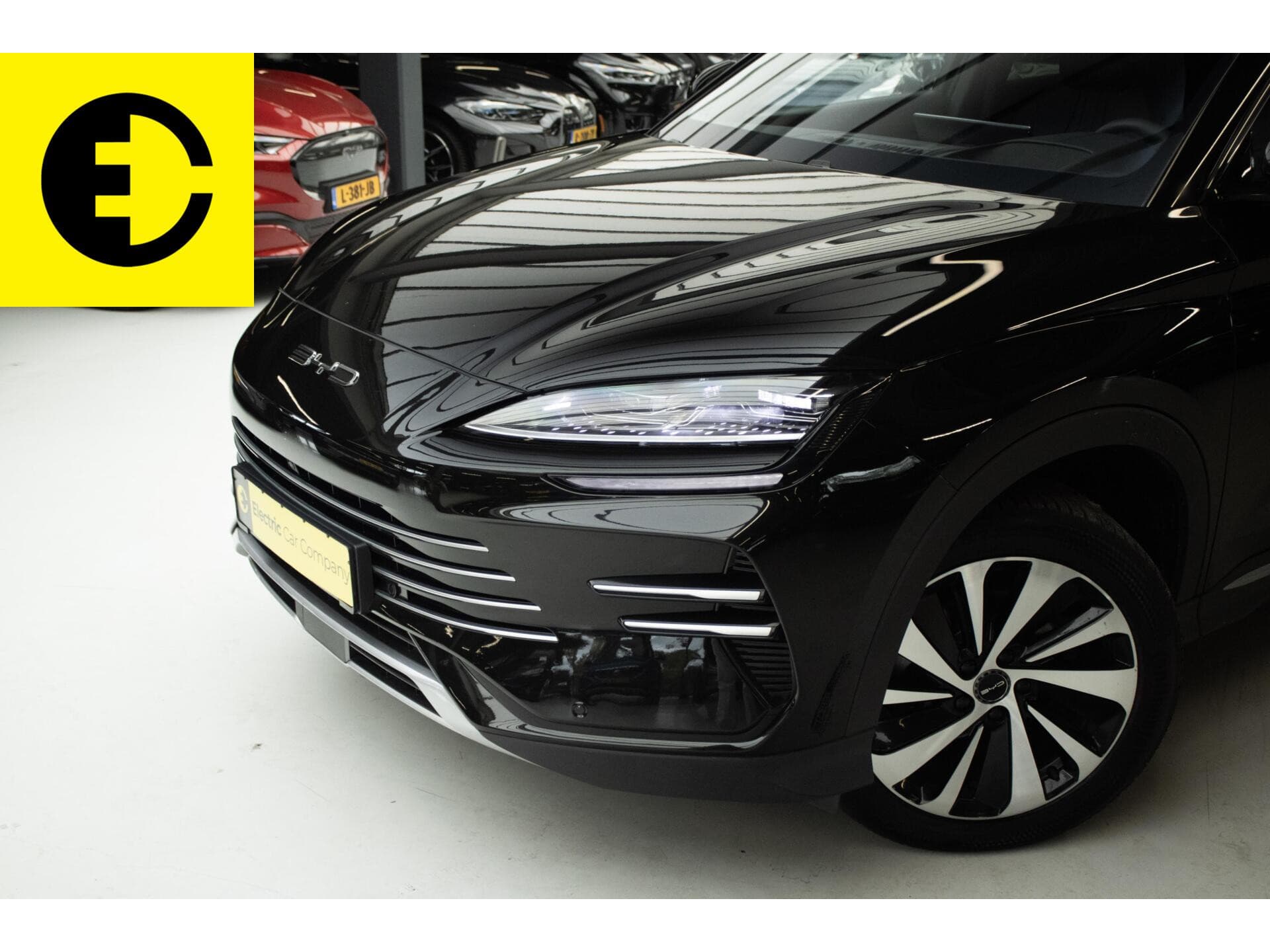 BYD SEAL U 1.5 DM-i FWD Boost | Zwart | Leer | Panoramadak – foto 2