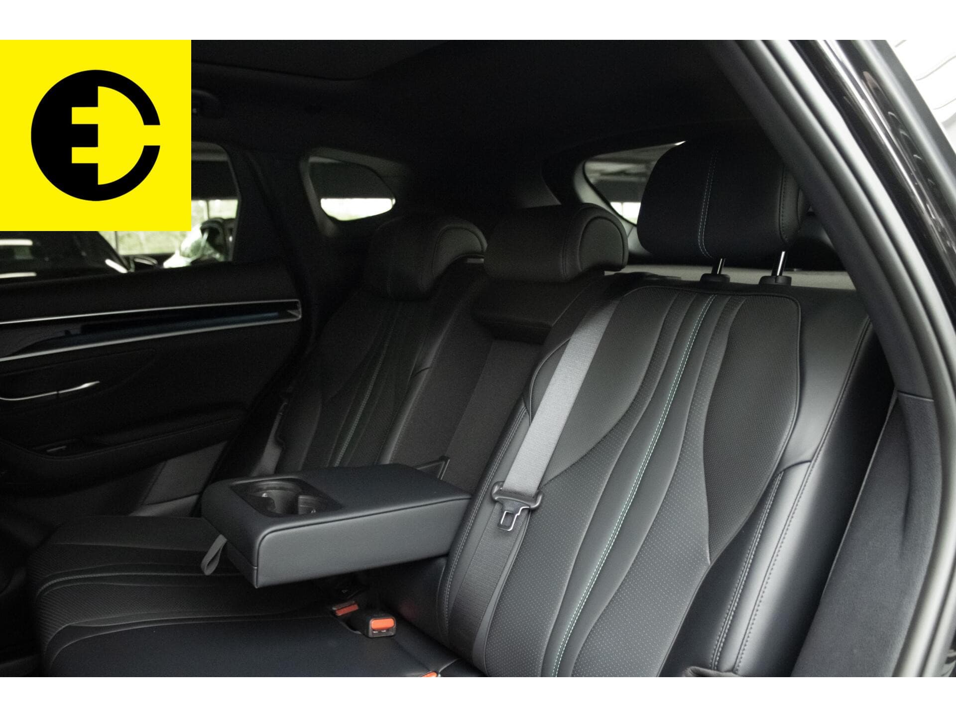 BYD SEAL U 1.5 DM-i FWD Boost | Zwart | Leer | Panoramadak – foto 6